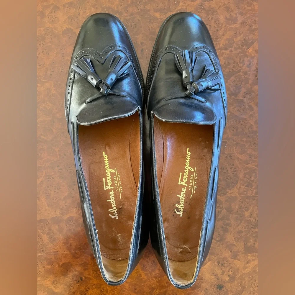 Salvatore‎ Ferragamo Made in Italy Leather Tassel Loafer in Black Size 10 1/2 B